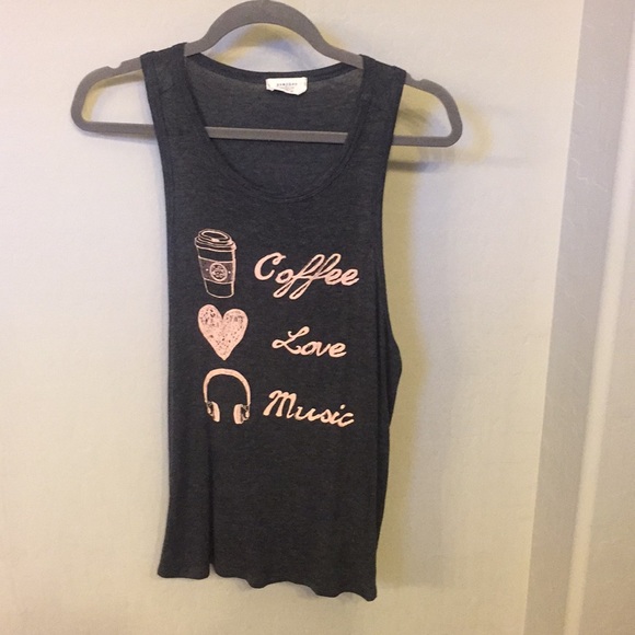 💙BUY 2 GET 1 FREE💙 Cute tank - Picture 1 of 5